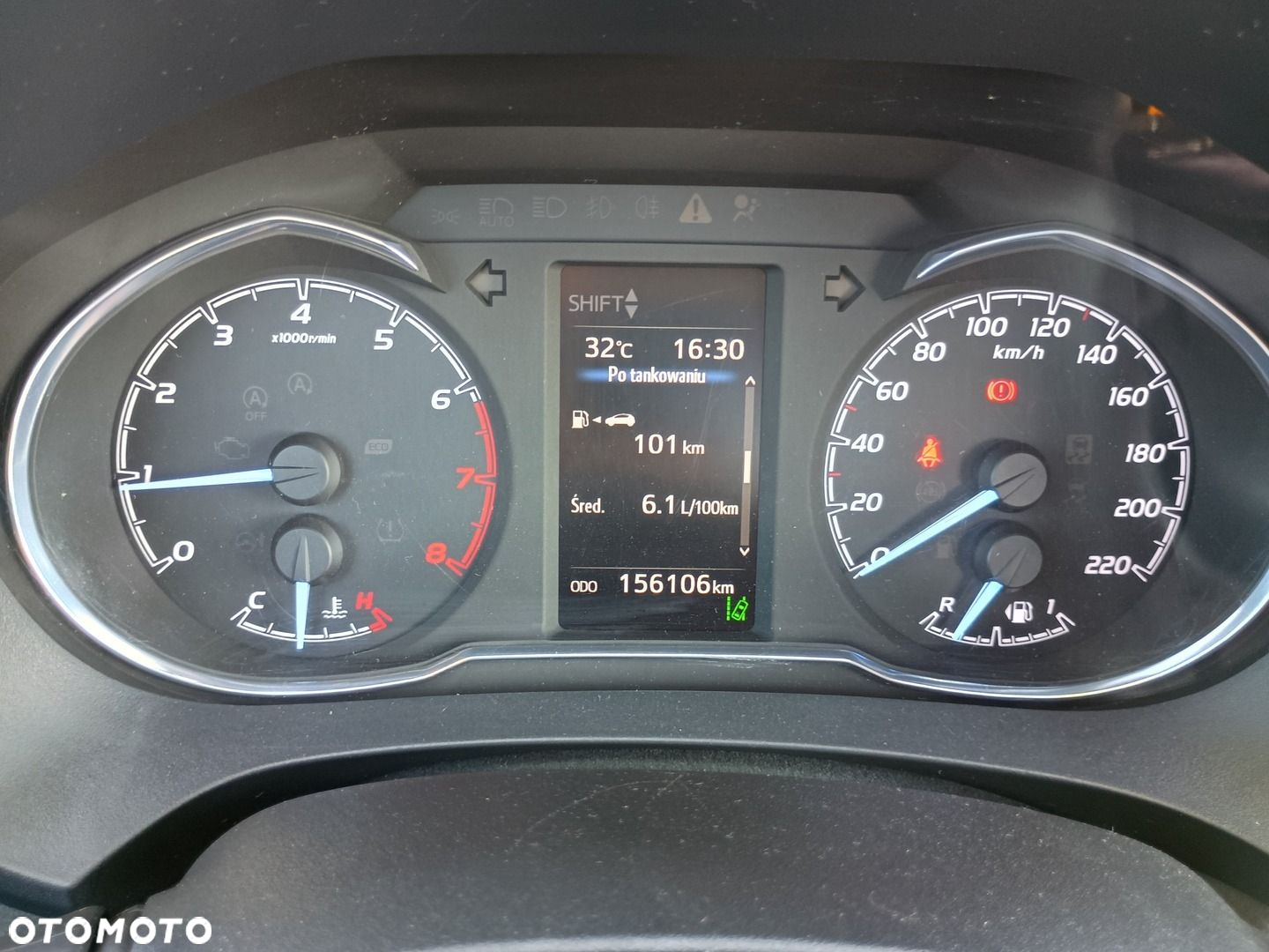 Toyota Yaris - 13