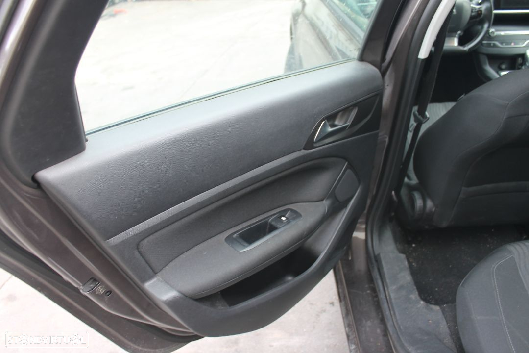 Peugeot 308 de 2015 - 20