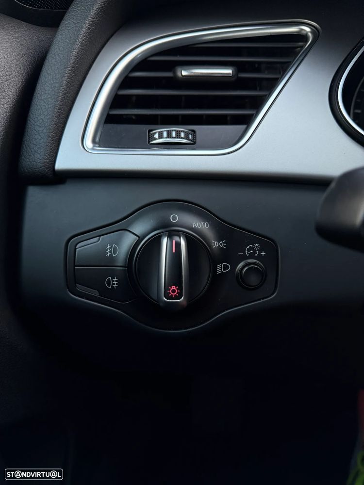 Audi A4 Avant 2.0 TDI Business Line S-line - 49