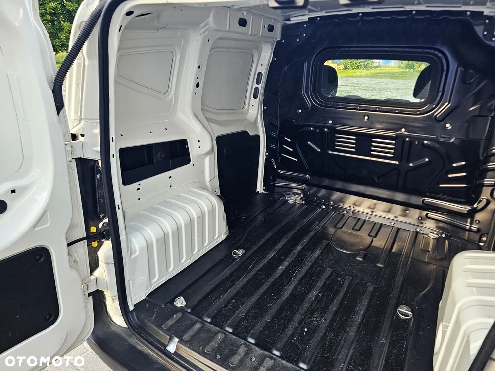Fiat Fiorino - 17
