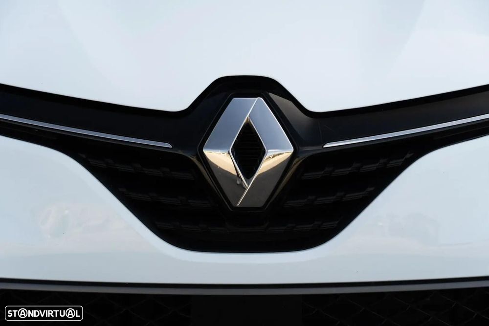 Renault Clio - 37
