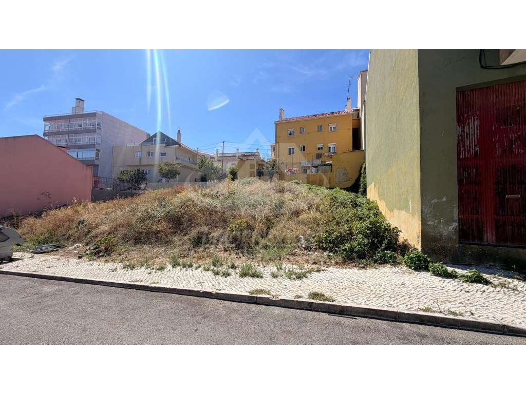 Terreno urbano com 272,65m2 em Camarate - Grande imagem: 5/7