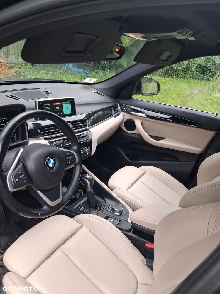 BMW X1 - 10