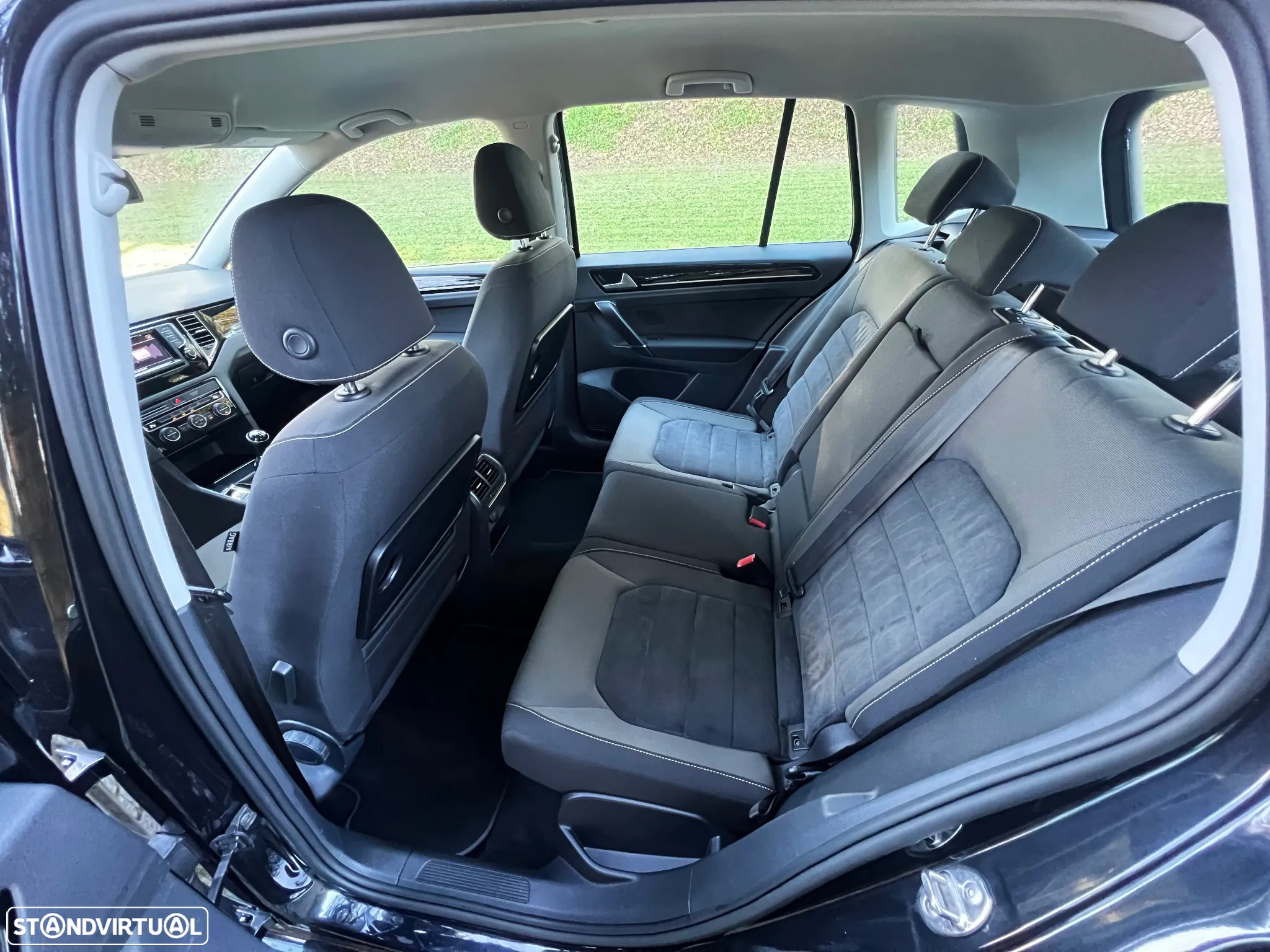 VW Golf Sportsvan 1.6 TDI Highline - 15