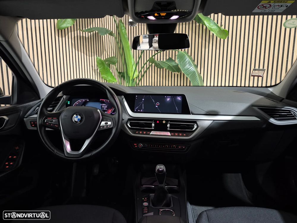 BMW 116 i Advantage - 8