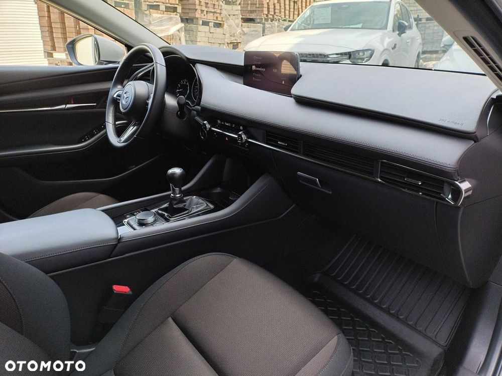 Mazda 3 2.0 mHEV Exclusive-Line - 32