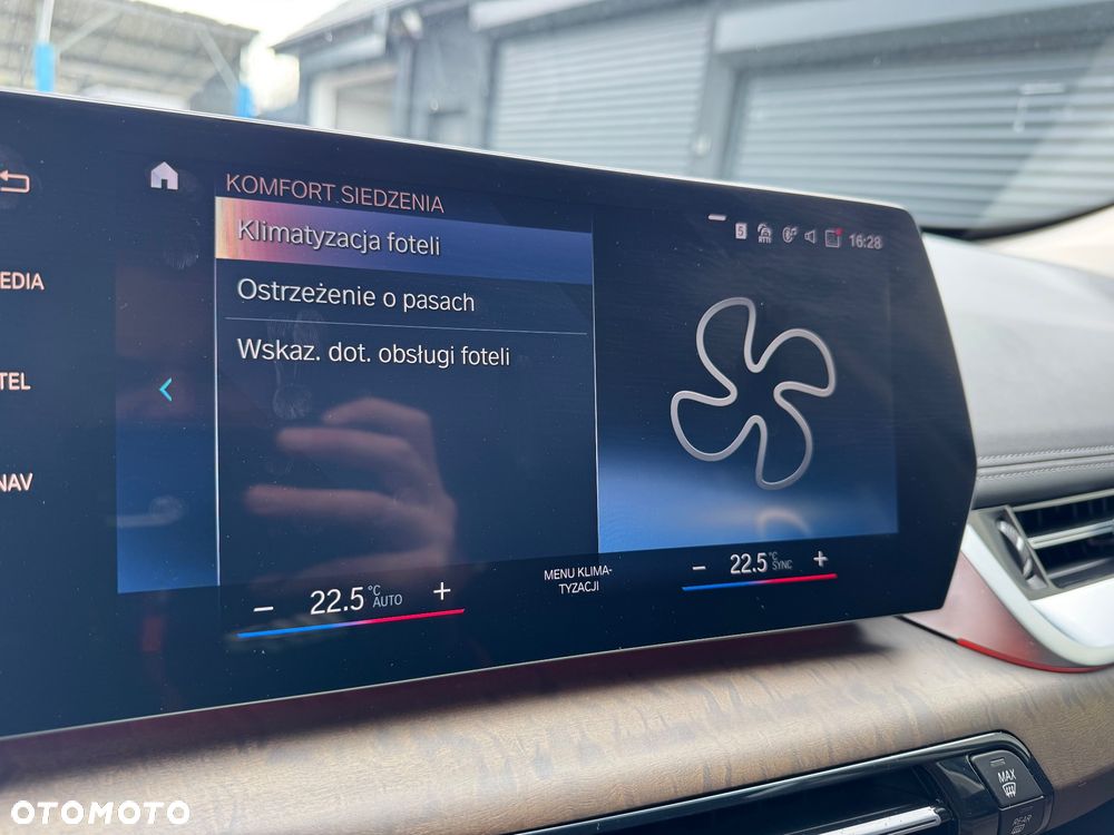 BMW X1 sDrive18d M Sport - 33