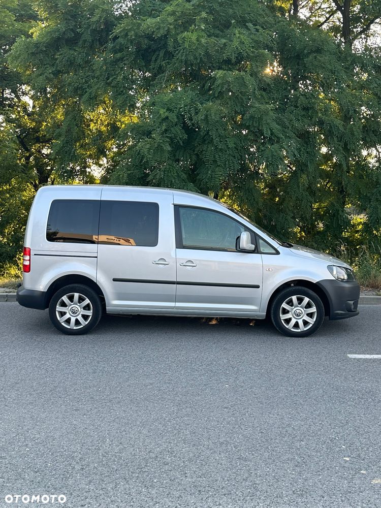 Volkswagen Caddy - 22