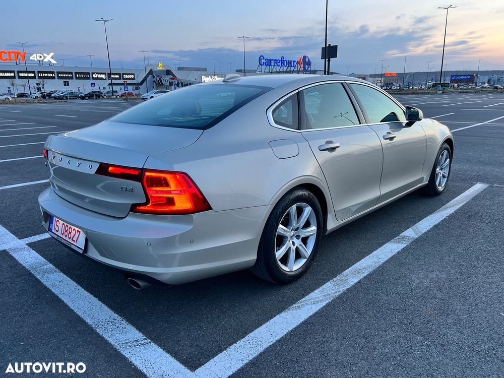 Volvo S90 D4 Geartronic Momentum Pro - 5