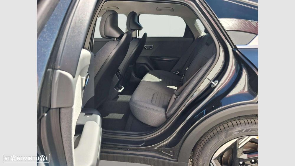 Kia K4 1.0 T-GDI Tech - 13