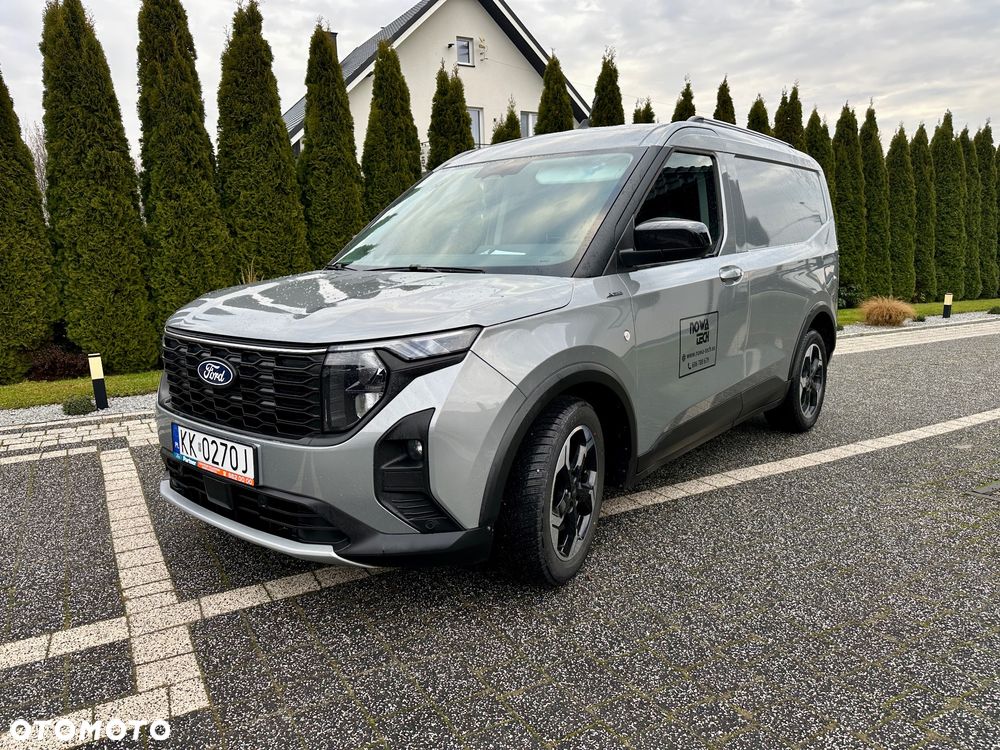 Ford Transit courier - 1