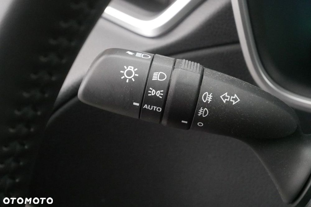 Toyota Corolla Cross 2.0 Hybrid Style - 28