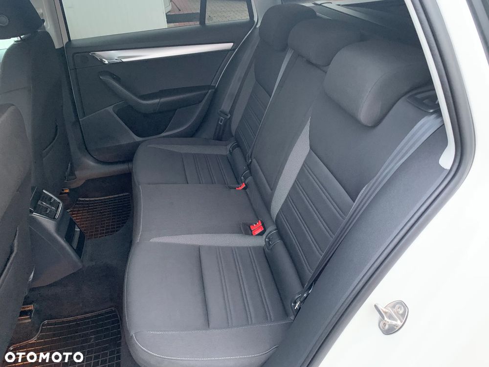Skoda Octavia 1.5 TSI GPF ACT Ambition - 14
