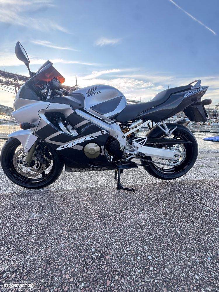 Honda CBR 600 F4 I - 3