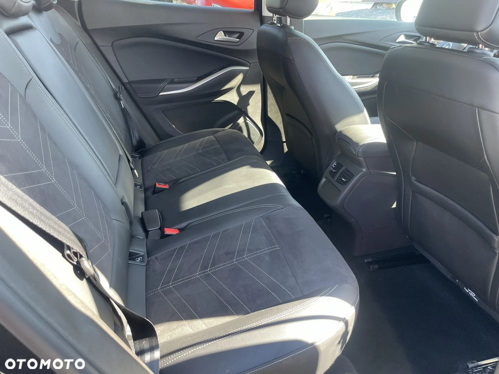 Opel Grandland X - 13