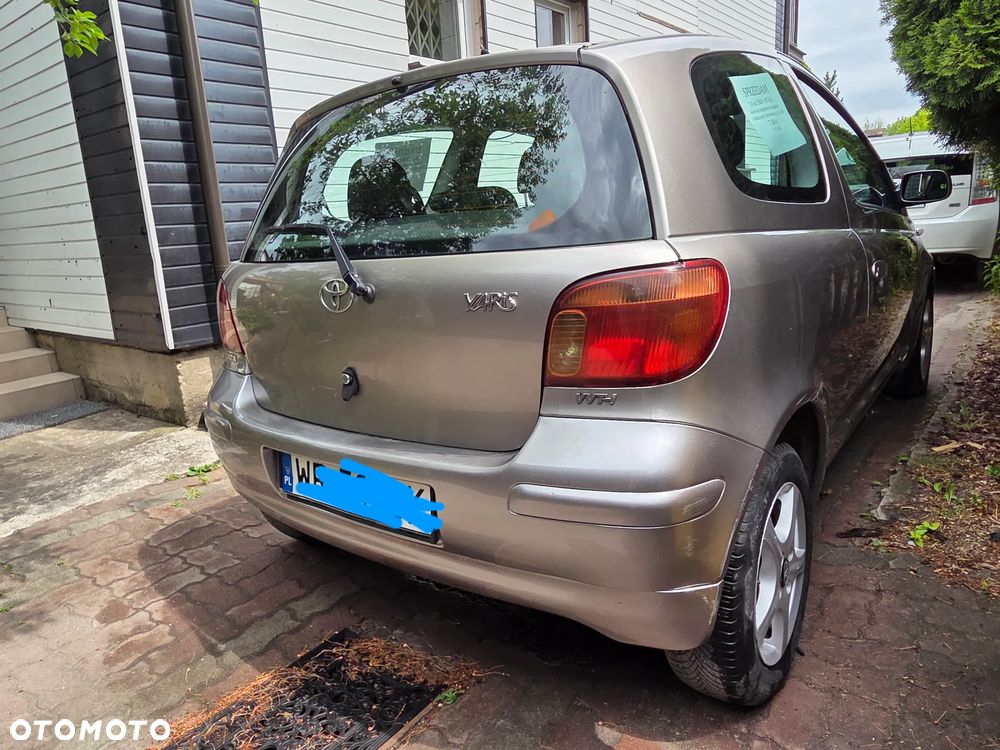 Toyota Yaris 1.0 Luna MM - 4