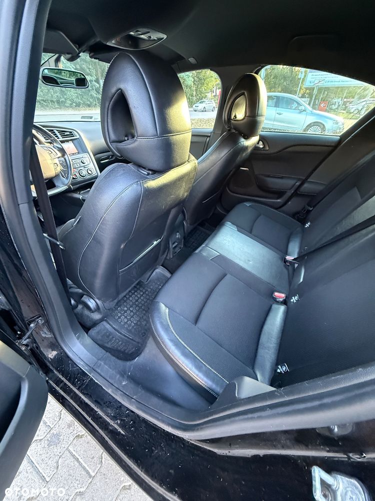 Citroen Ds4 2011 photo 2