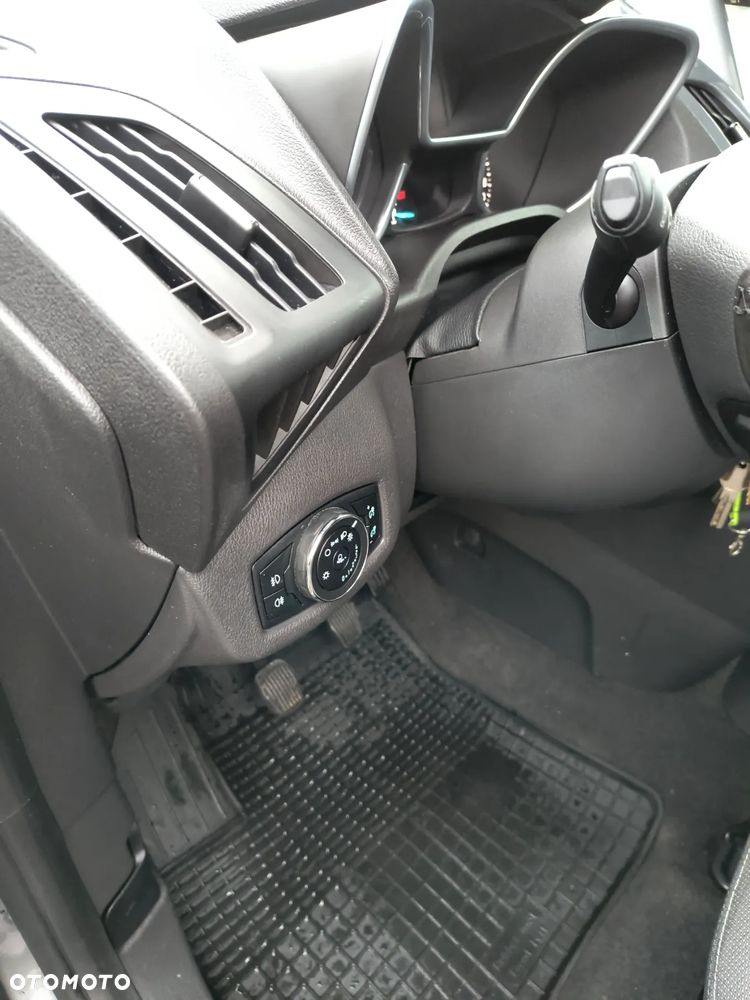 Ford Tourneo Connect 1.5 TDCi Start-Stop Trend - 31