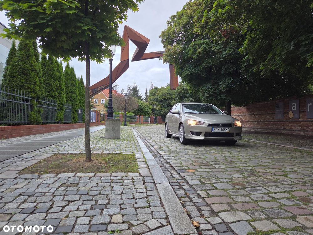 Mitsubishi Lancer 1.8 Intense - 6