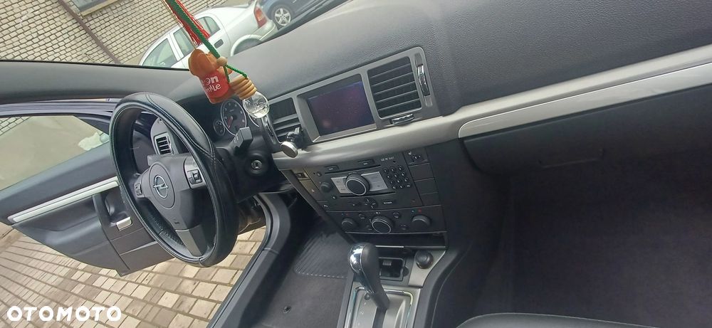 Opel Vectra - 8