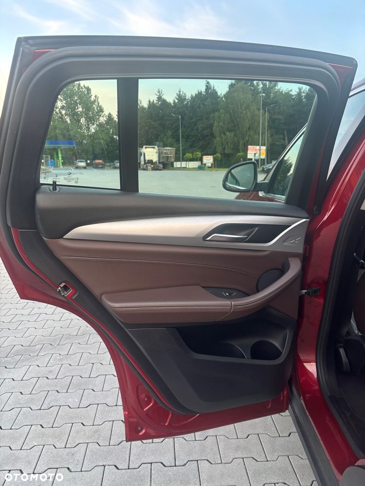 BMW X4 xDrive20i xLine sport - 19