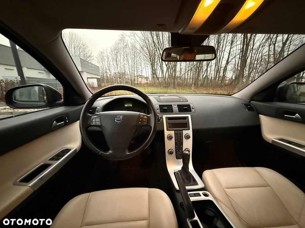 Volvo V50 DPF D2 Momentum - 9