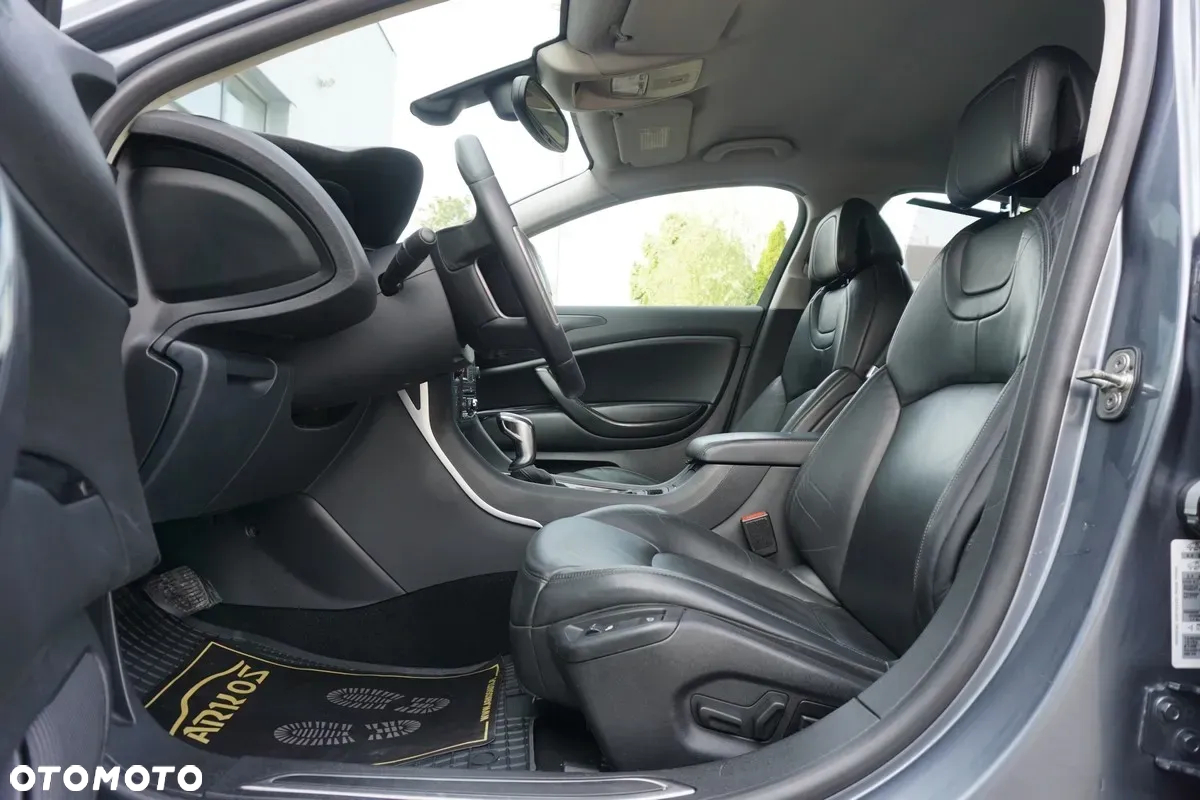Citroën C5 2.0 HDi Exclusive - 23
