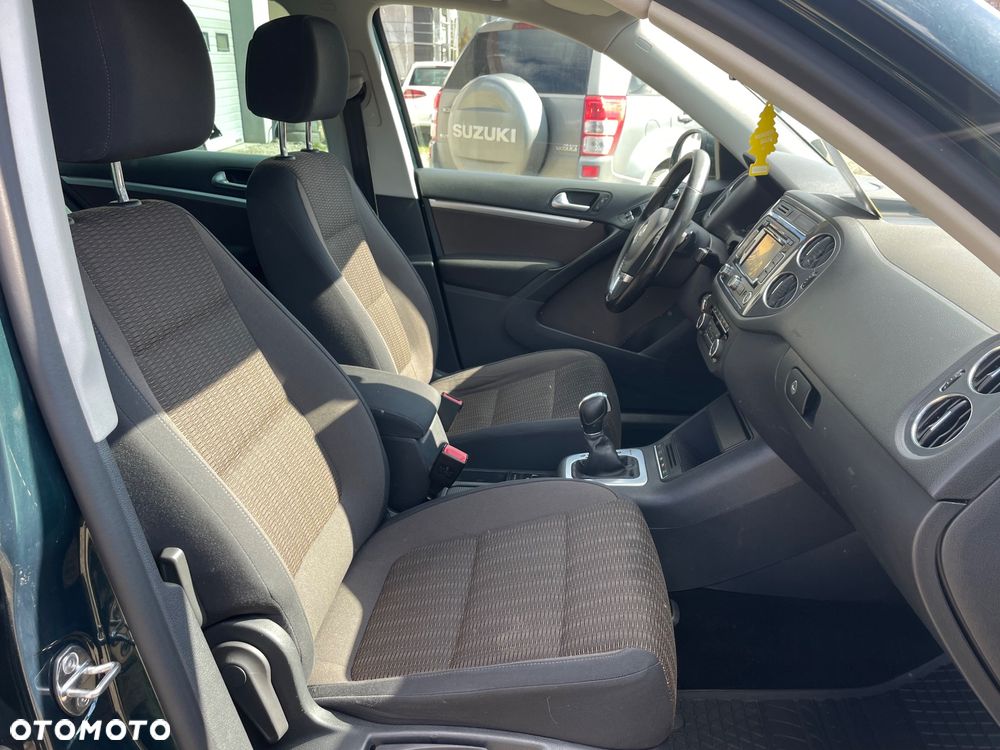 Volkswagen Tiguan - 17
