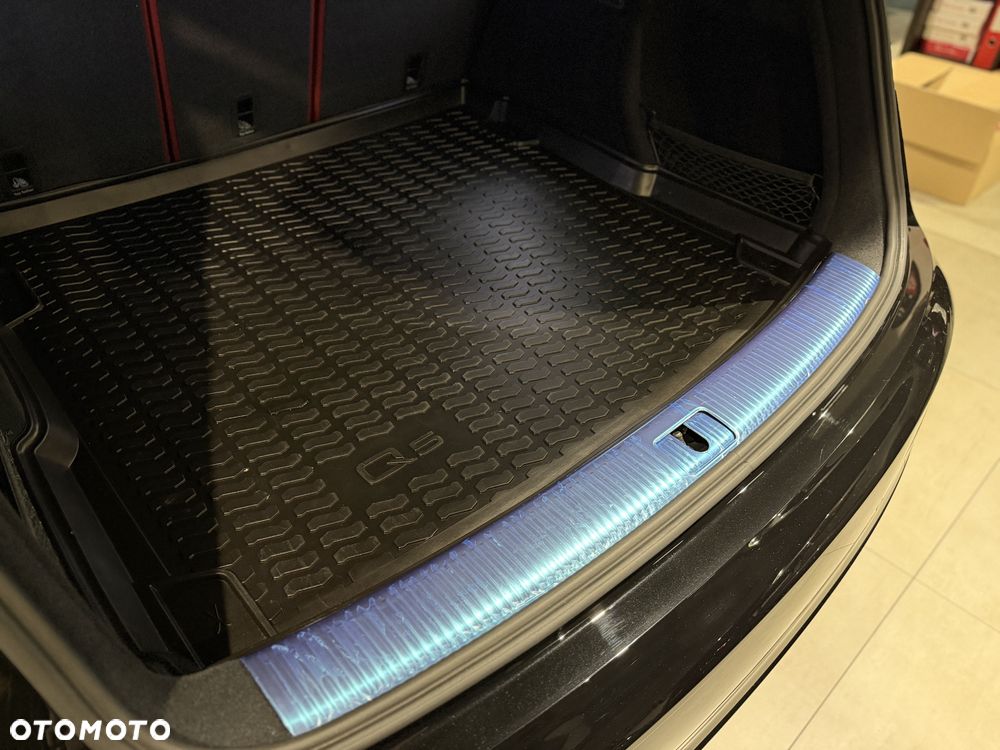 Audi SQ5 TFSI mHEV 270 kW Quattro S tronic - 37