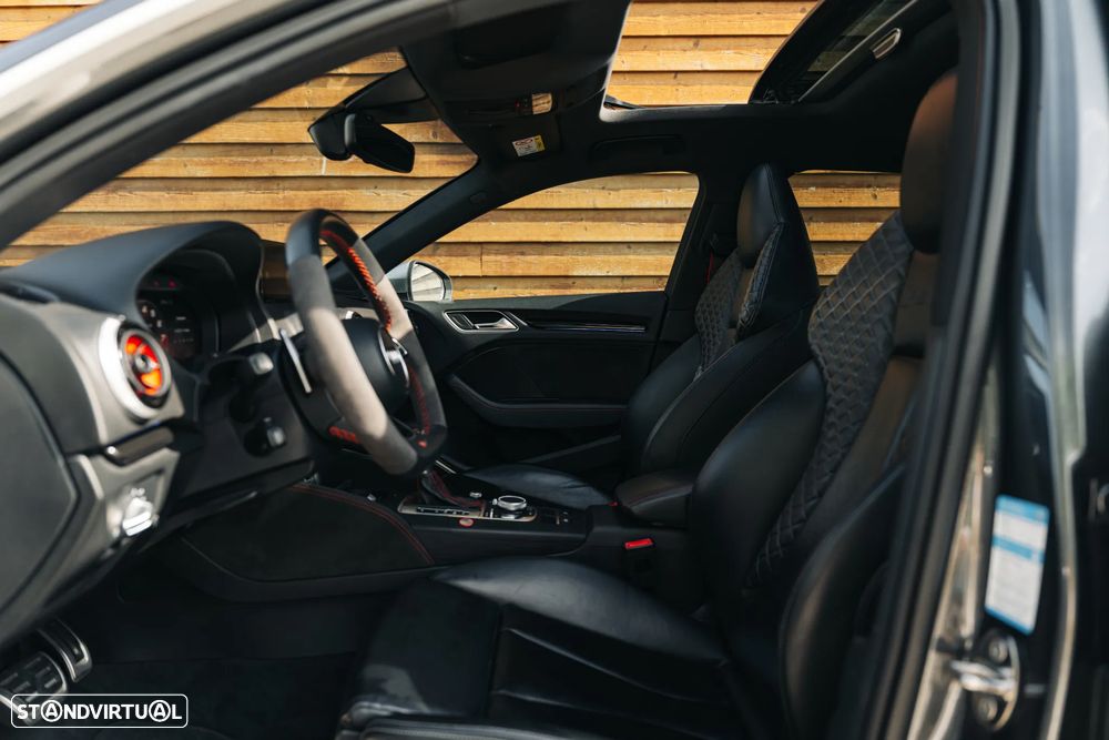 Audi RS3 Sportback 2.5 TFSI quattro S tronic - 25