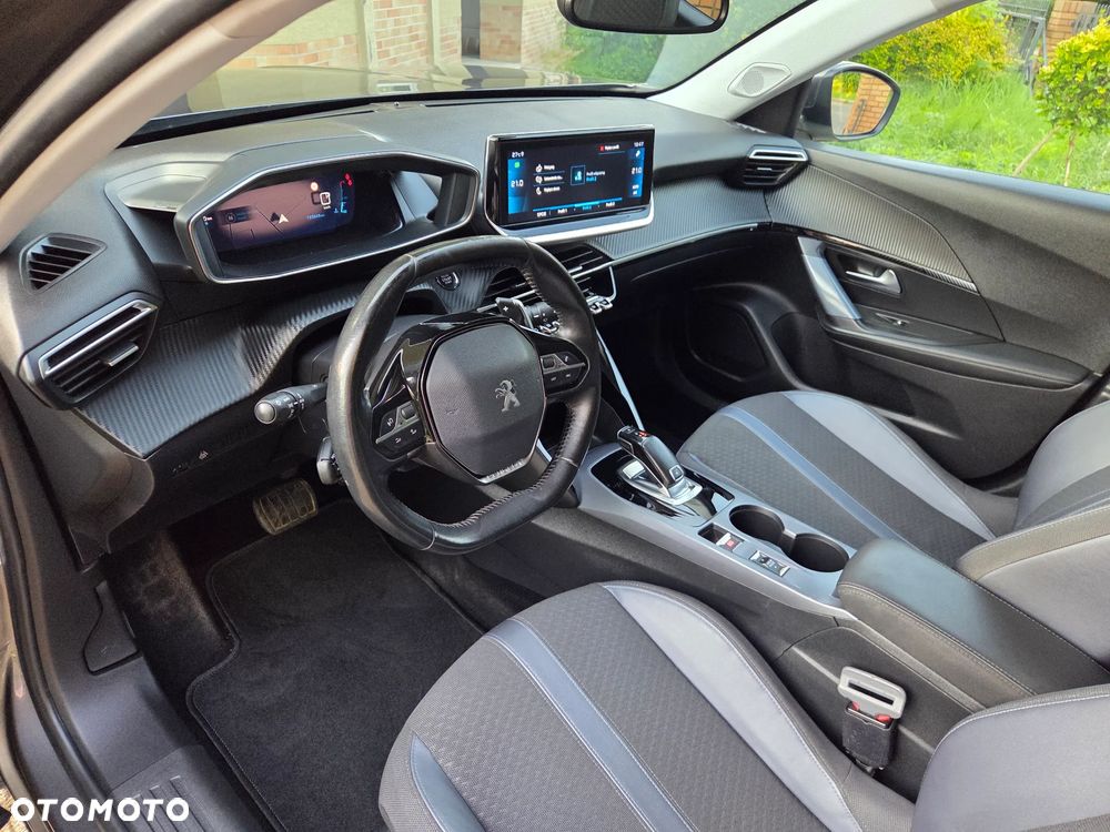 Peugeot 2008 1.5 BlueHDi Allure S&S EAT8 - 13