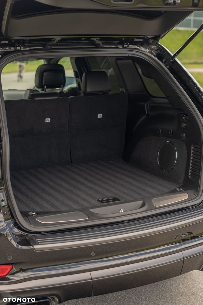 Jeep Grand Cherokee 5.7 V8 HEMI 4WD Automatik Overland - 17