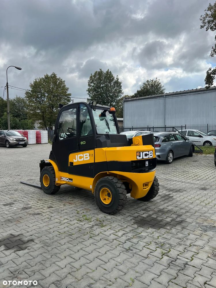 JCB 35D 4x4 - 6