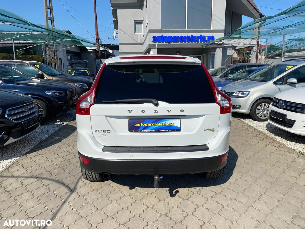 Volvo XC 60 - 4