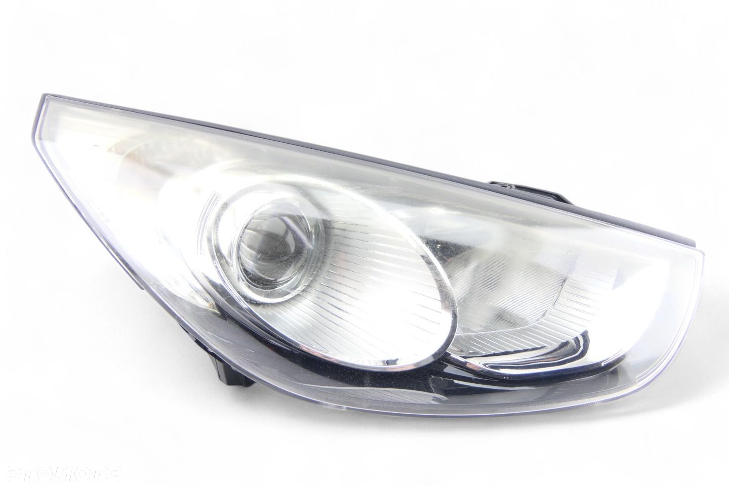 Lampa Prawy Przód HYUNDAI IX35 2012R 92102-2Y UK - 1