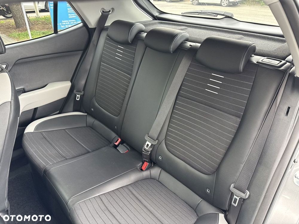 Kia Stonic 1.0 T-GDI Business Line DCT - 18