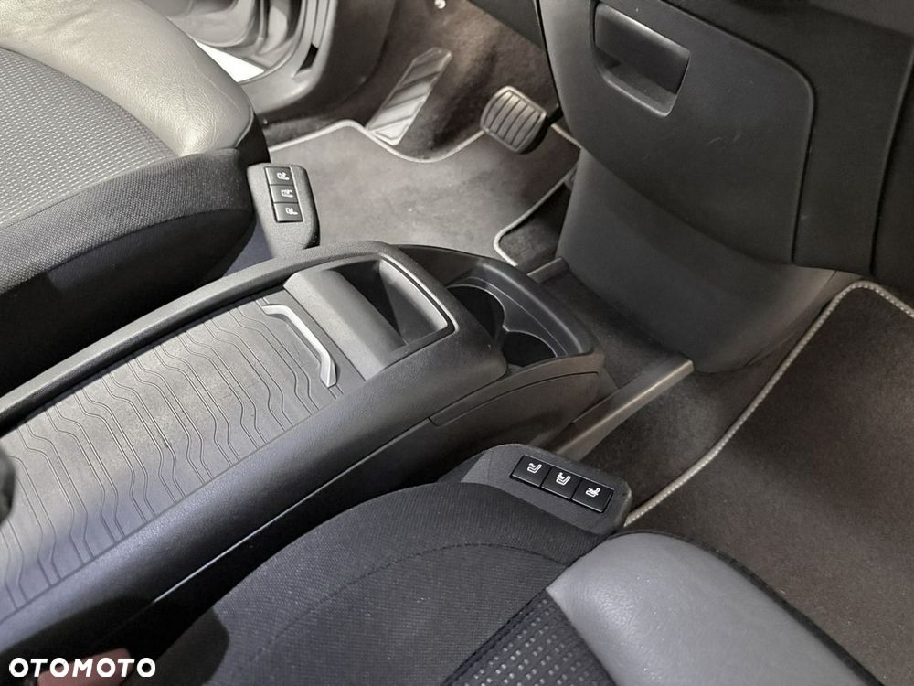 Citroën C4 SpaceTourer 2.0 BlueHDi Shine S&S EAT8 - 40