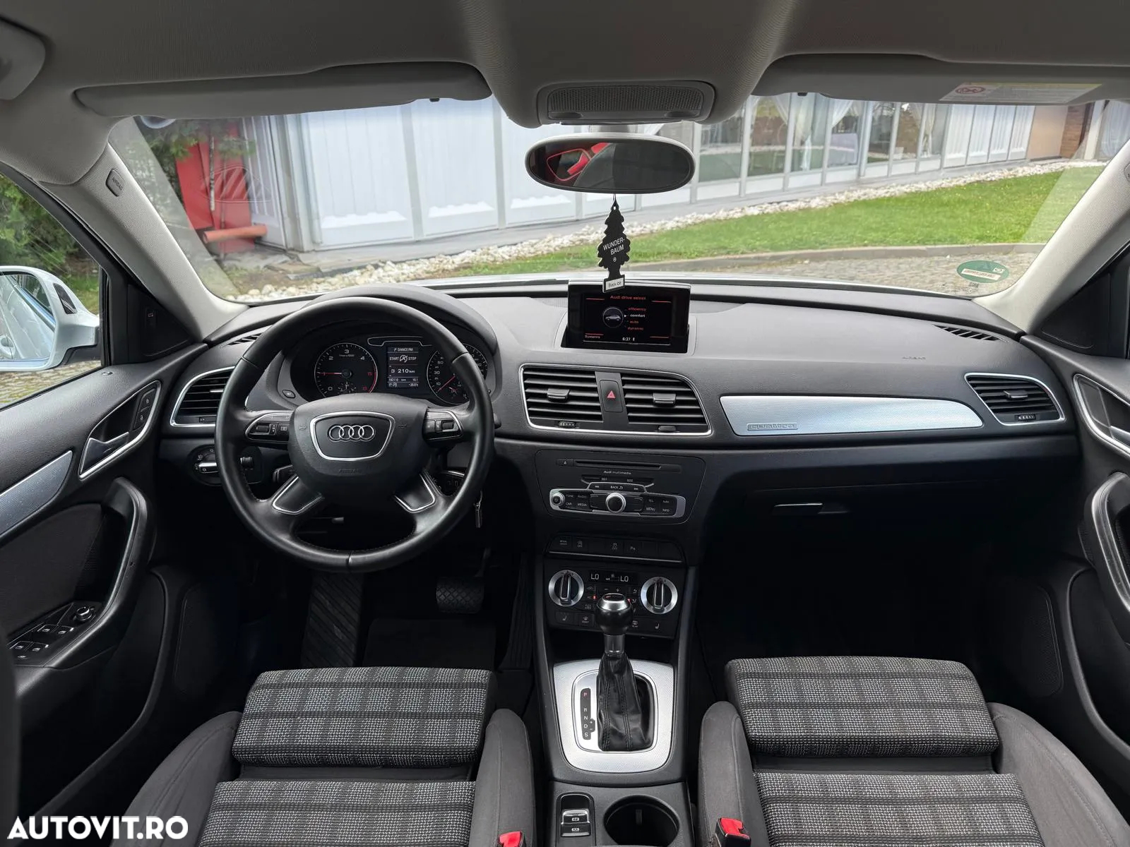 Audi Q3 2.0 TDI Quattro S tronic - 20