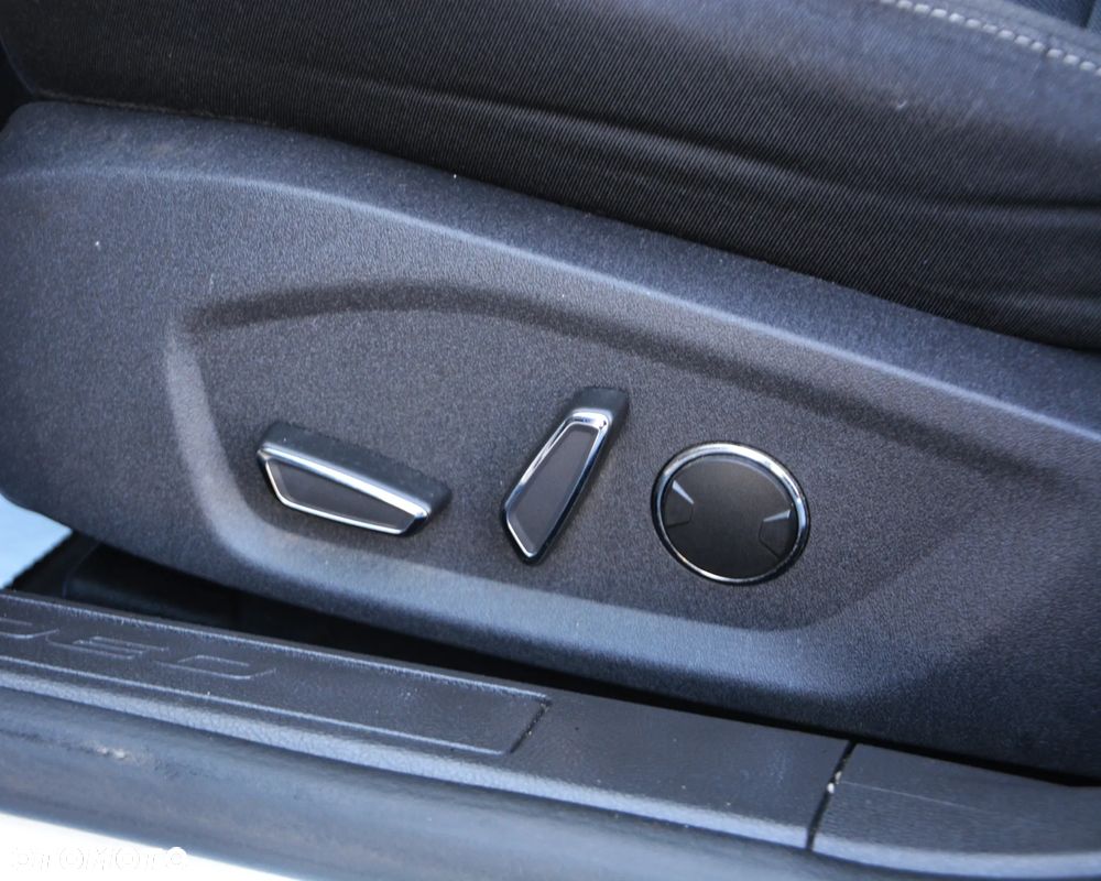 Ford Mondeo SW 1.5 TDCi S&S Titanium - 18