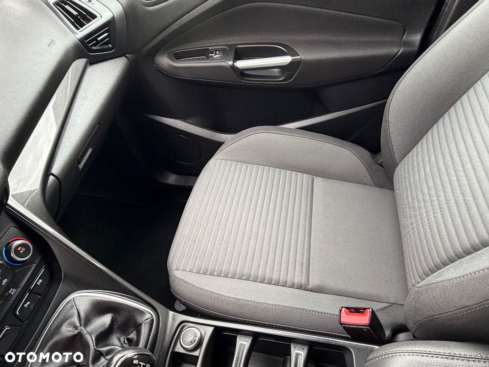 Ford C-MAX 1.5 TDCi Start-Stop-System Titanium - 28