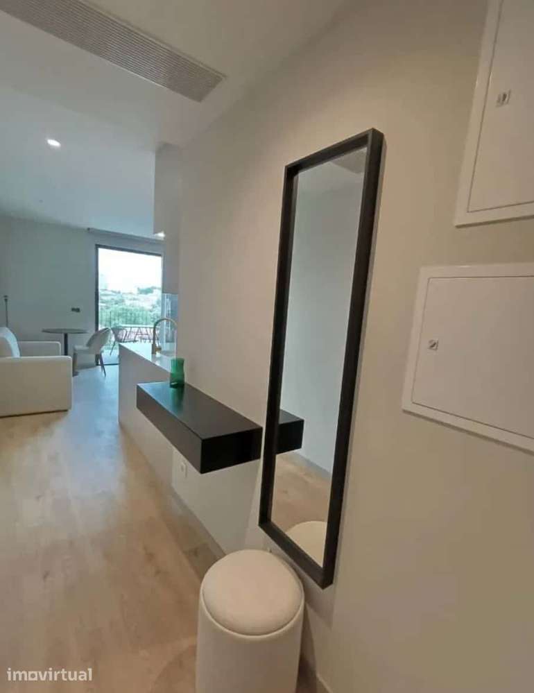 Amazing studio with private balcony in Vila Nova de Gaia, Porto - Grande imagem: 4/23