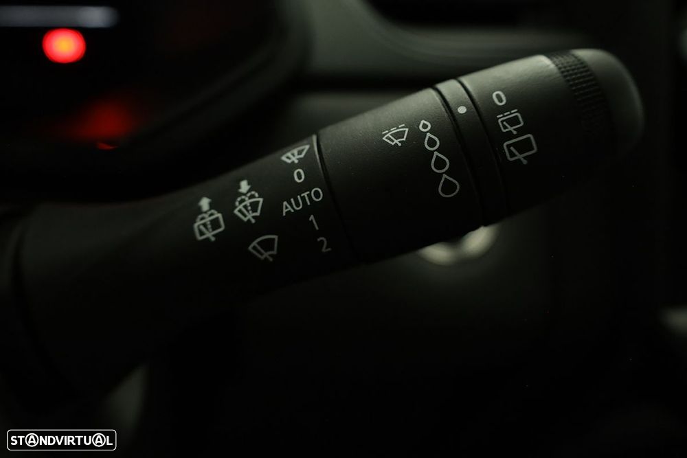 Renault Captur 1.0 TCe Techno Bi-Fuel - 17