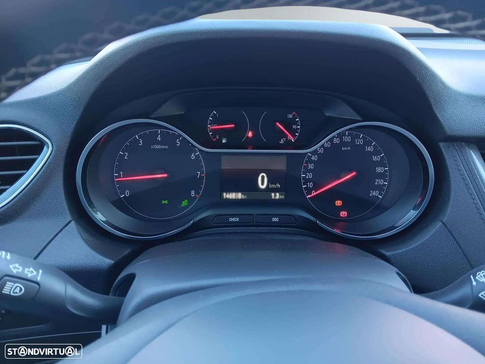 Opel Grandland X - 11