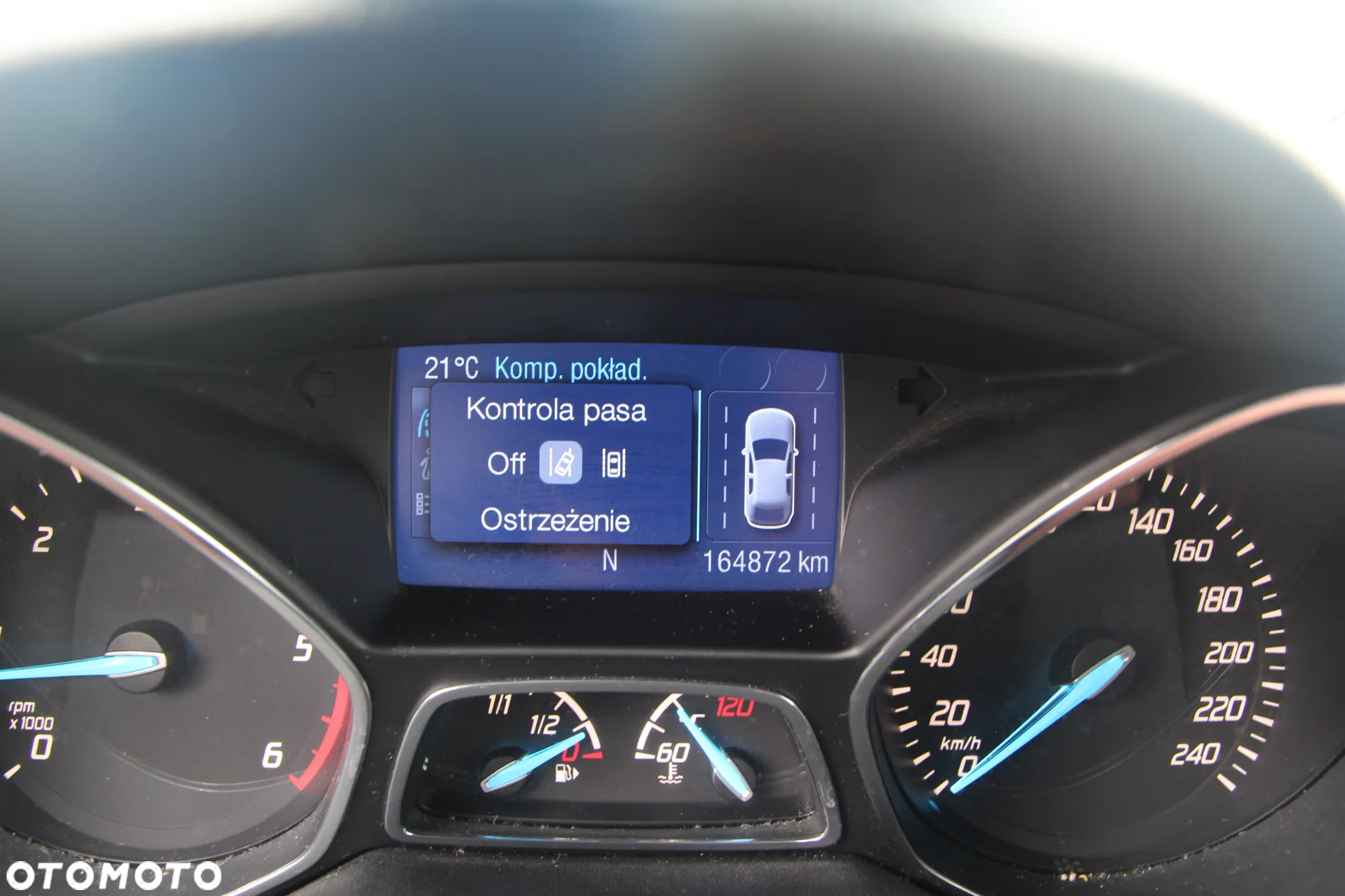 Ford Kuga 2.0 TDCi 4x4 Titanium - 36
