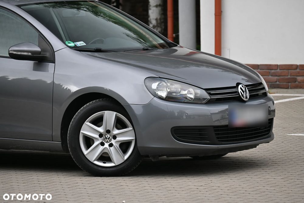Volkswagen Golf 1.4 TSI DSG Individual - 11