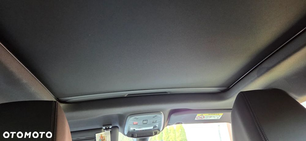 Peugeot 2008 PureTech 130 EAT8 GT - 5