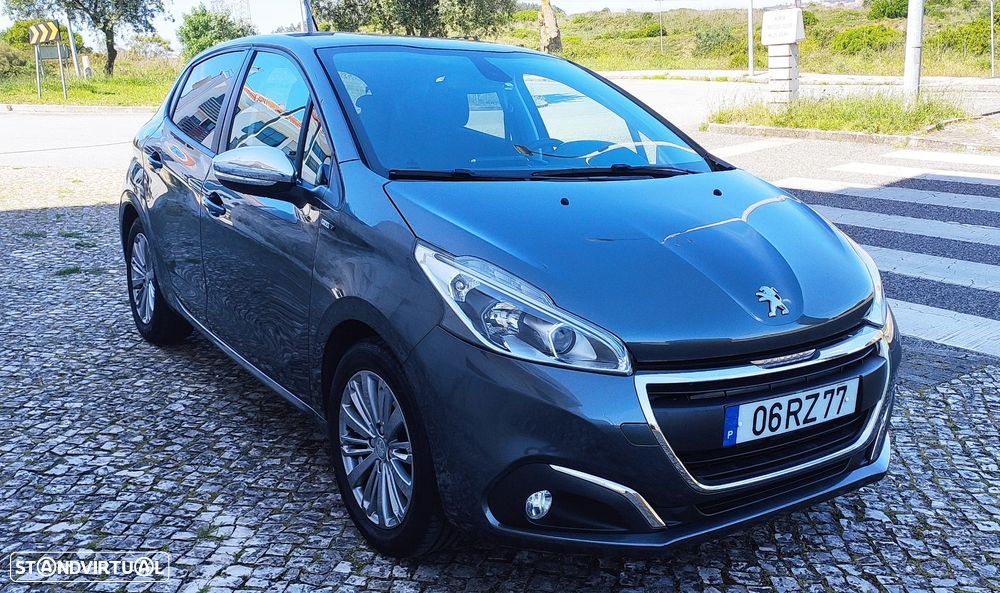 Peugeot 208 1.6 BlueHDi Style - 3
