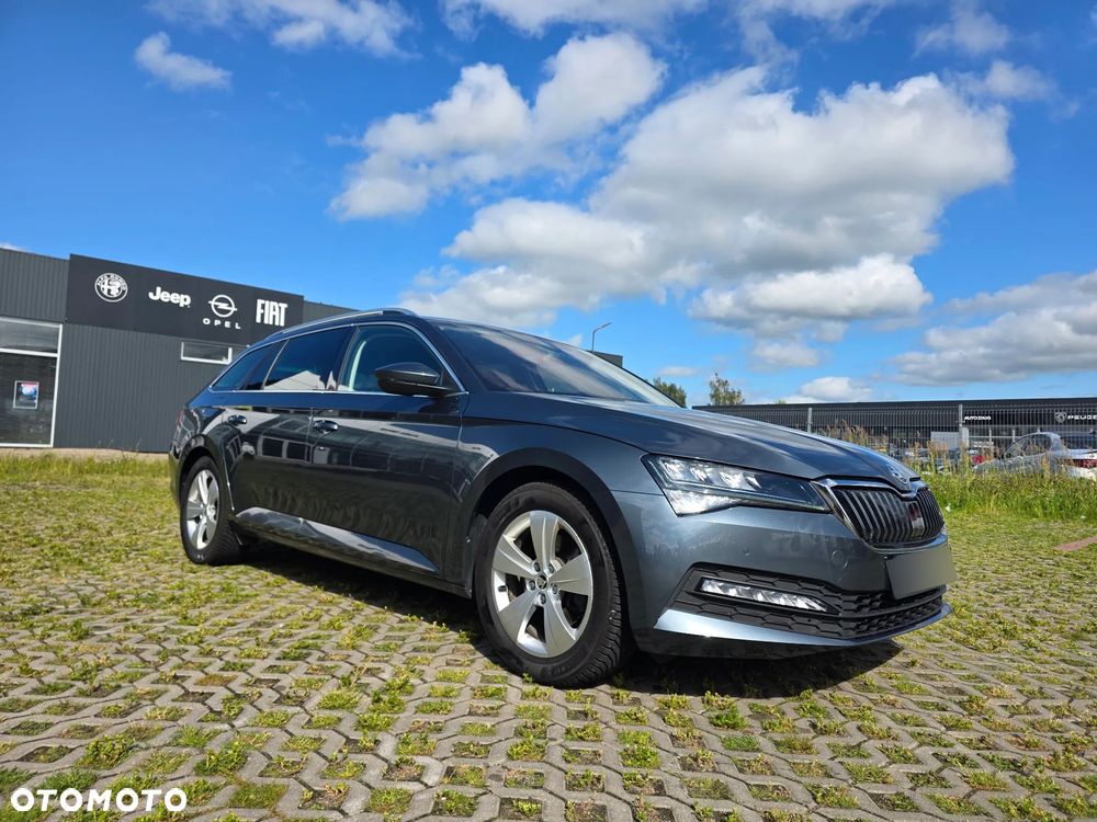Skoda Superb 2.0 TDI 4x4 DSG Ambition - 1