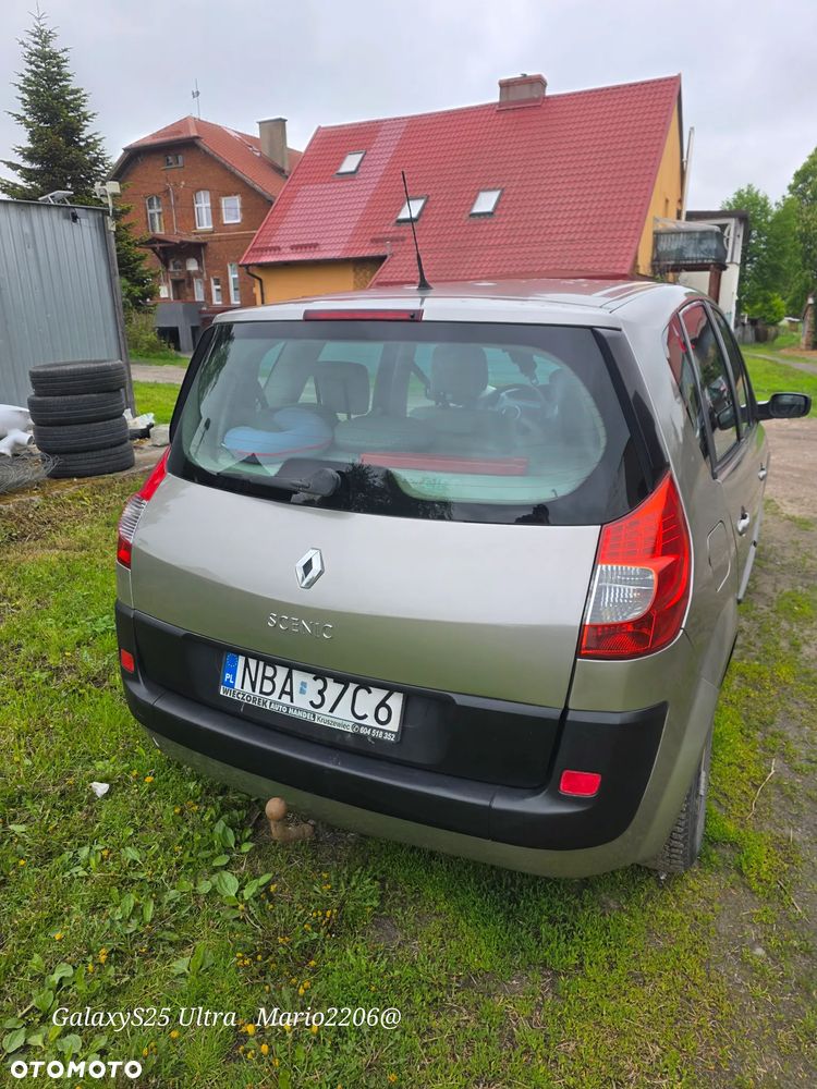 Renault Scenic - 2