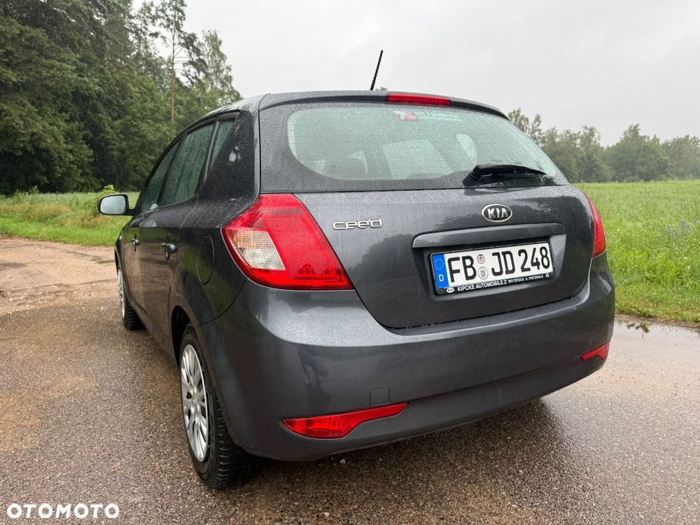 Kia Ceed - 5